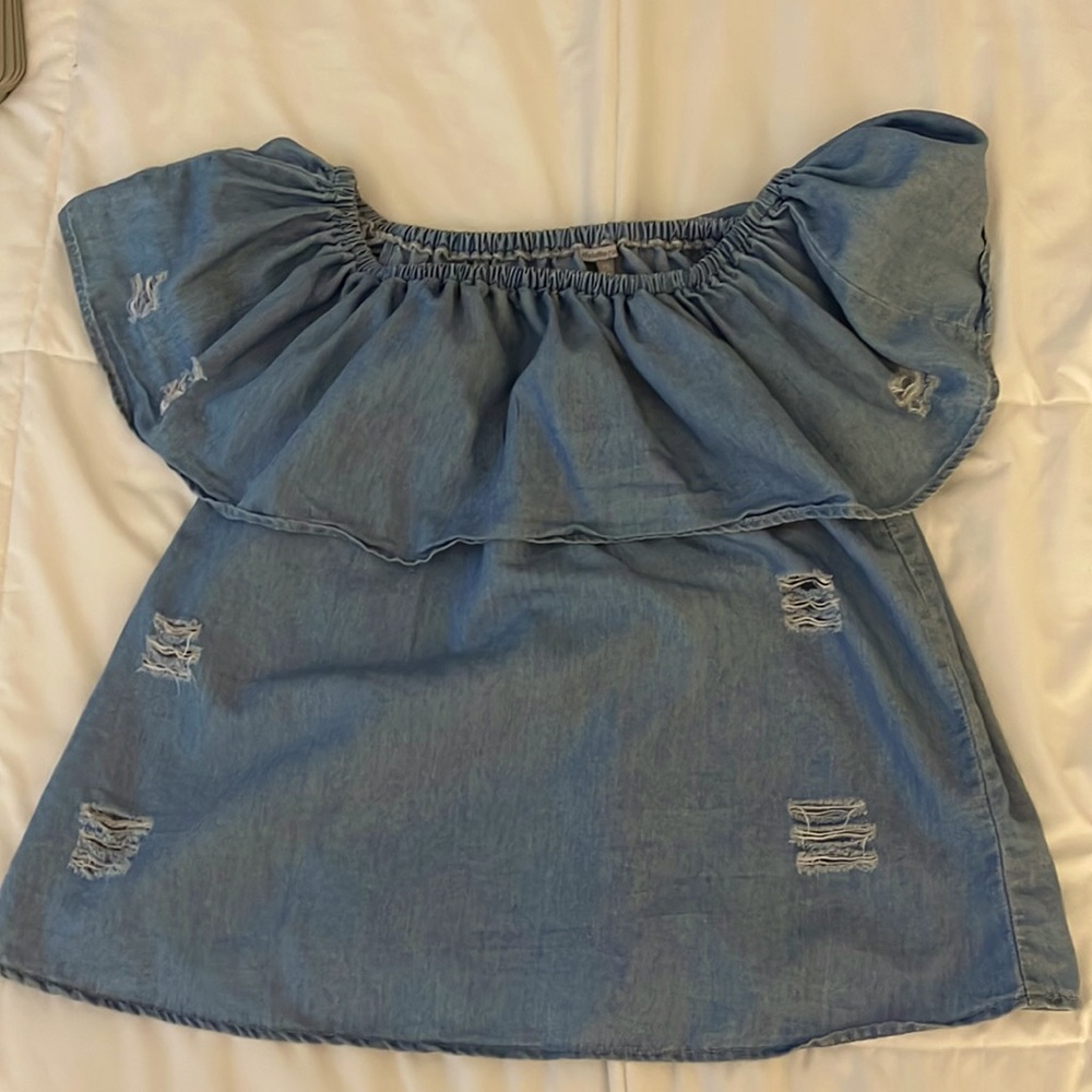 Charlotte Russe denim crop top off/on shoulder  (size XL)